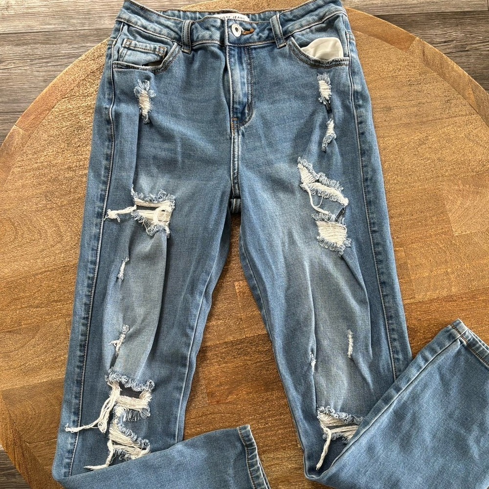 Light Wash Distressed Jeans Size 5